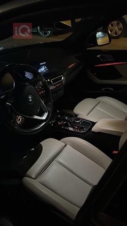 بي ام دبليو الفئة 2